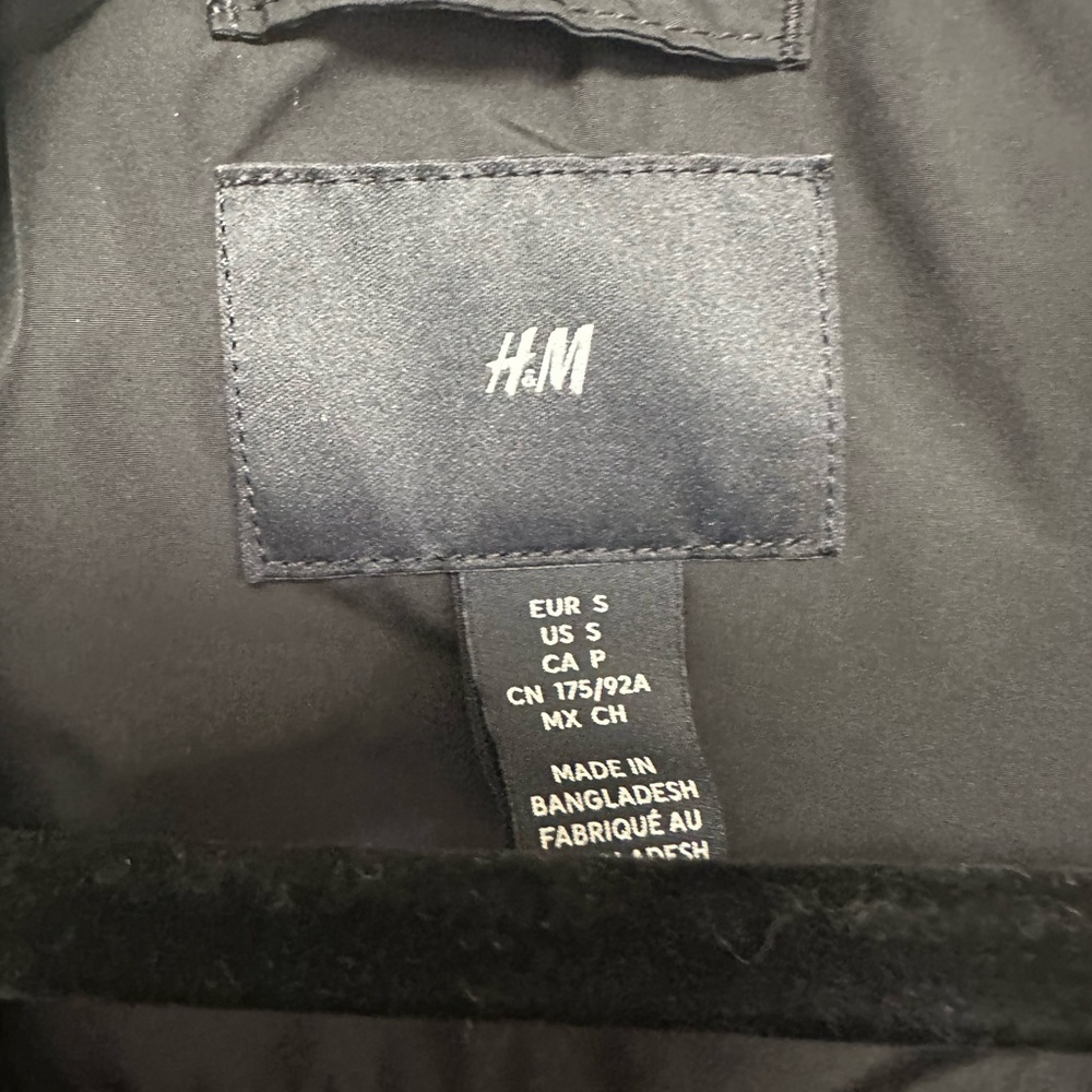 H&M bomber jacket - Picture 4 of 7